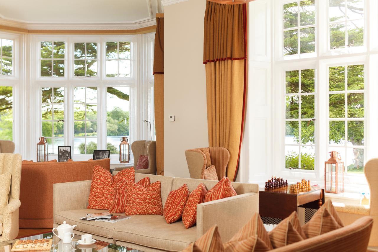 Champneys Forest Mere Liphook Buitenkant foto